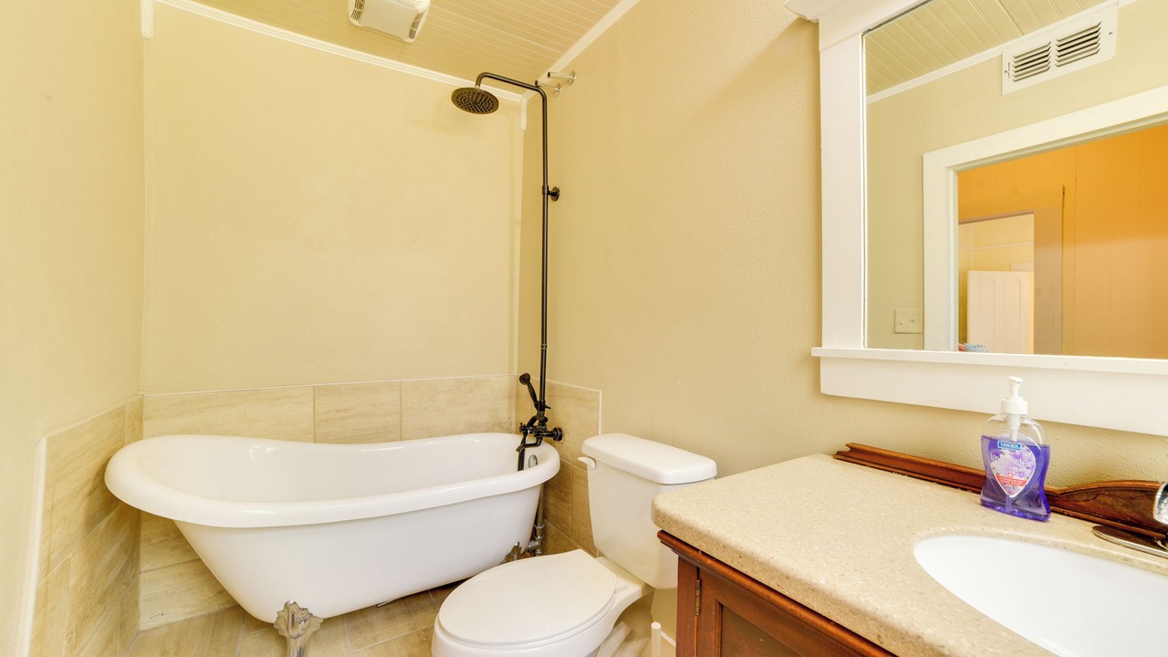 Photo of Bathroom in Thomasville
