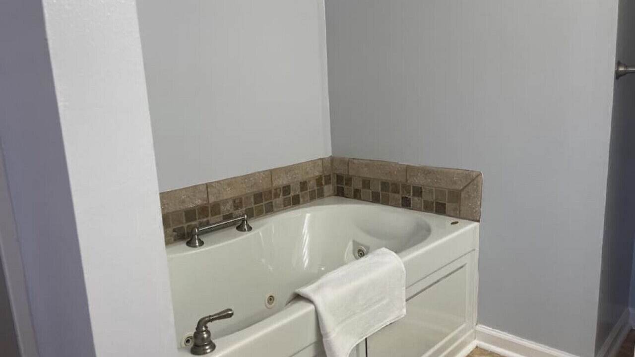 Photo of Bathroom in Milledgeville