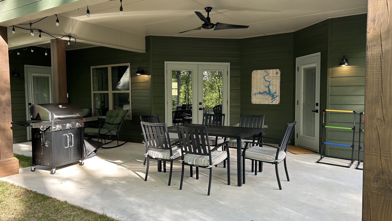 Photo of Outdoor in Valley