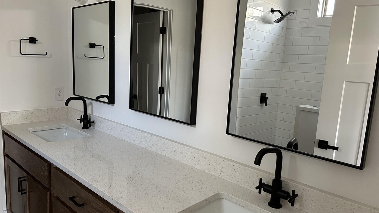 Photo of Bathroom in Valley