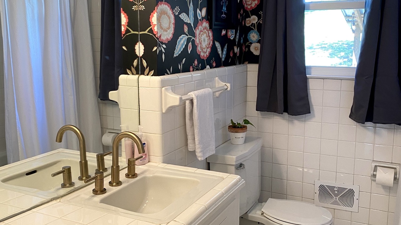 Photo of Bathroom in Macon