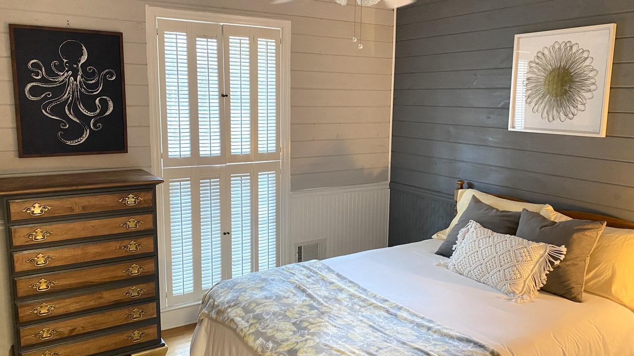 Photo of Bedroom in Macon