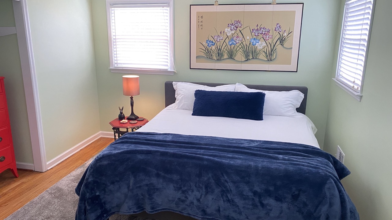 Photo of Bedroom in Macon