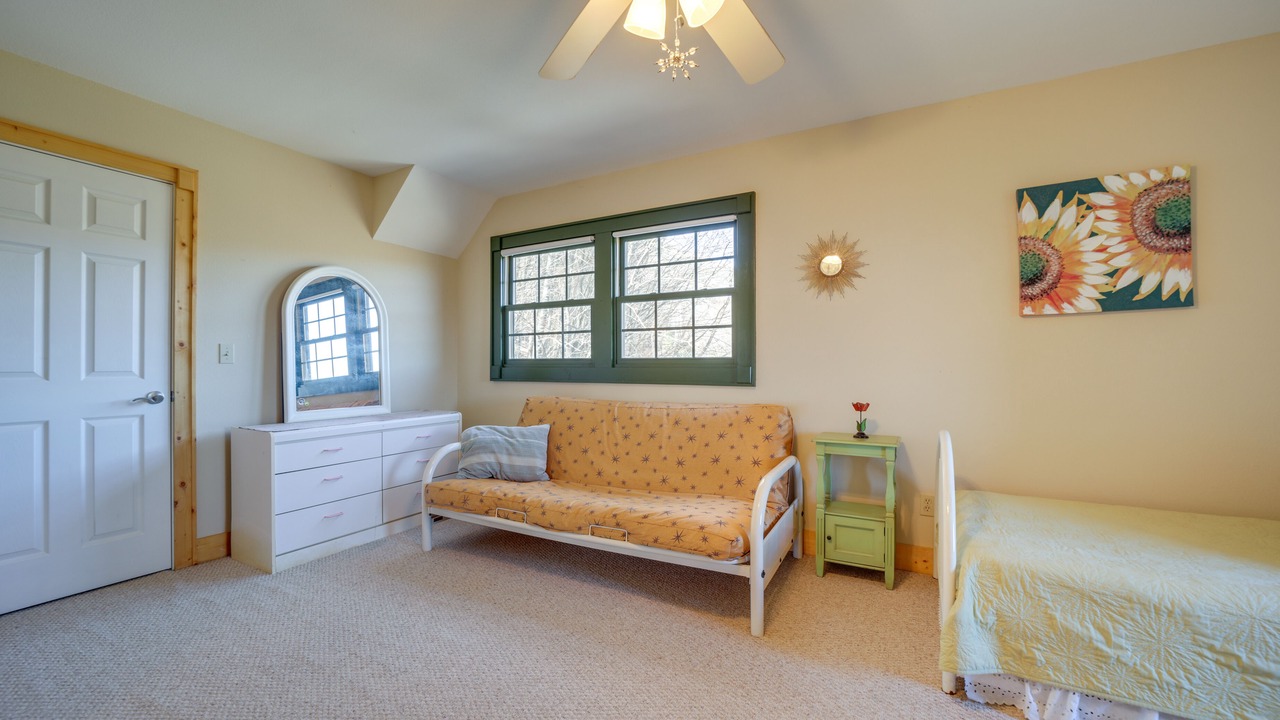 Photo of Livingroom in Settlers Ridge