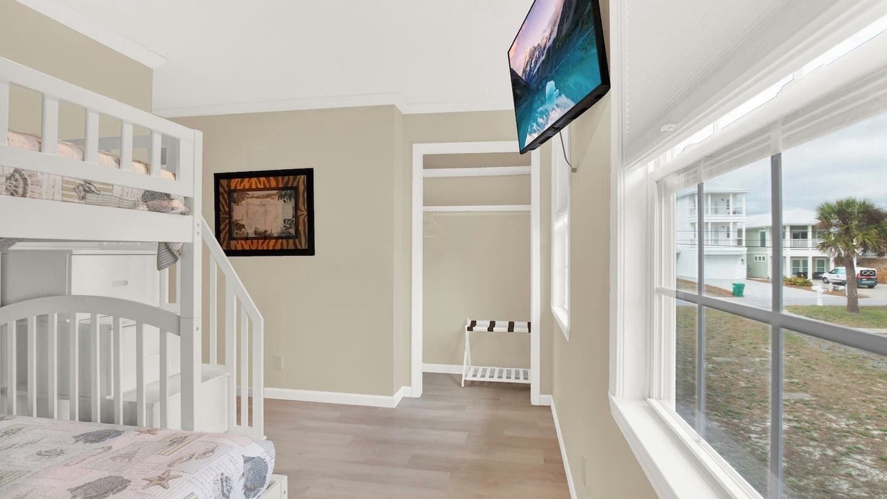 Photo of Bedroom in Laguna Beach
