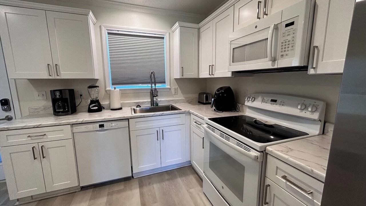 Photo of Kitchen in Laguna Beach