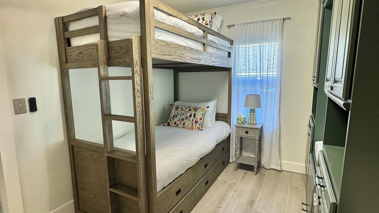 Photo of Bedroom in Pass-a-Grille