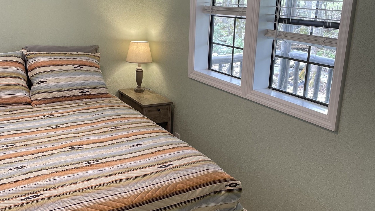 Photo of Bedroom in Cosby
