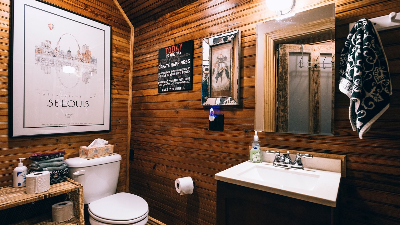 Photo of Bathroom in Marshall
