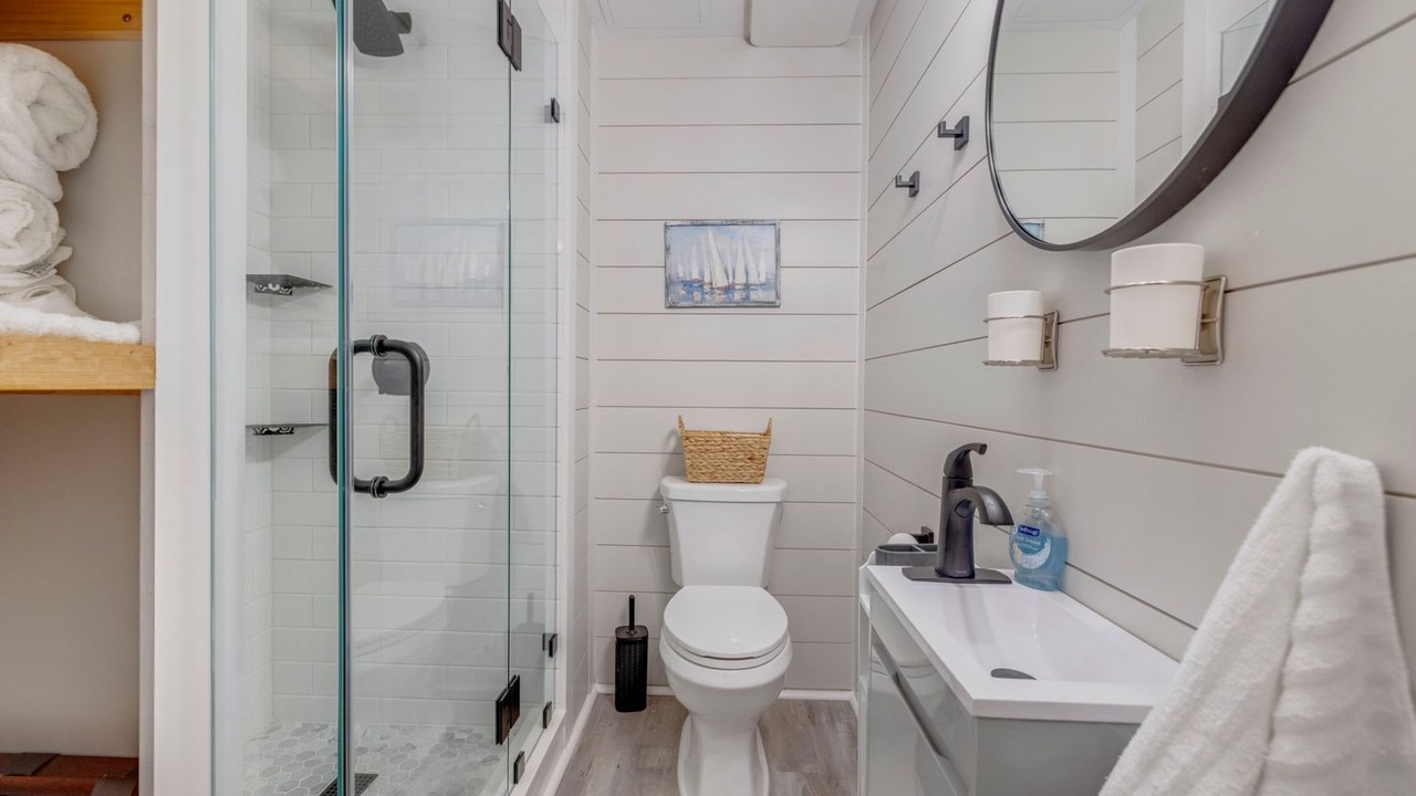Photo of Bathroom in Sunnyside