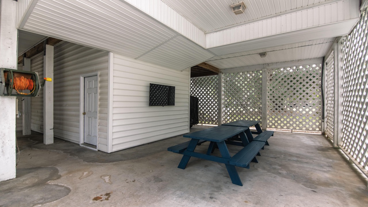 Photo of Others in Edisto Island