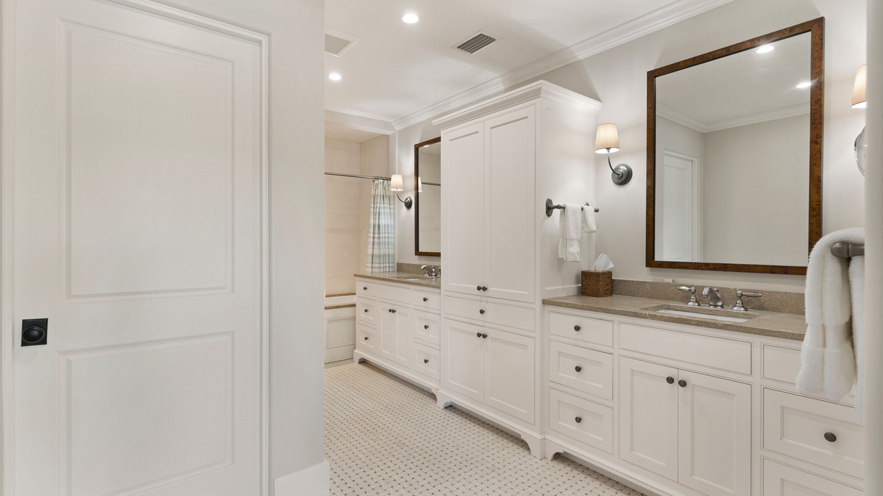 Photo of Bathroom in Sea Island