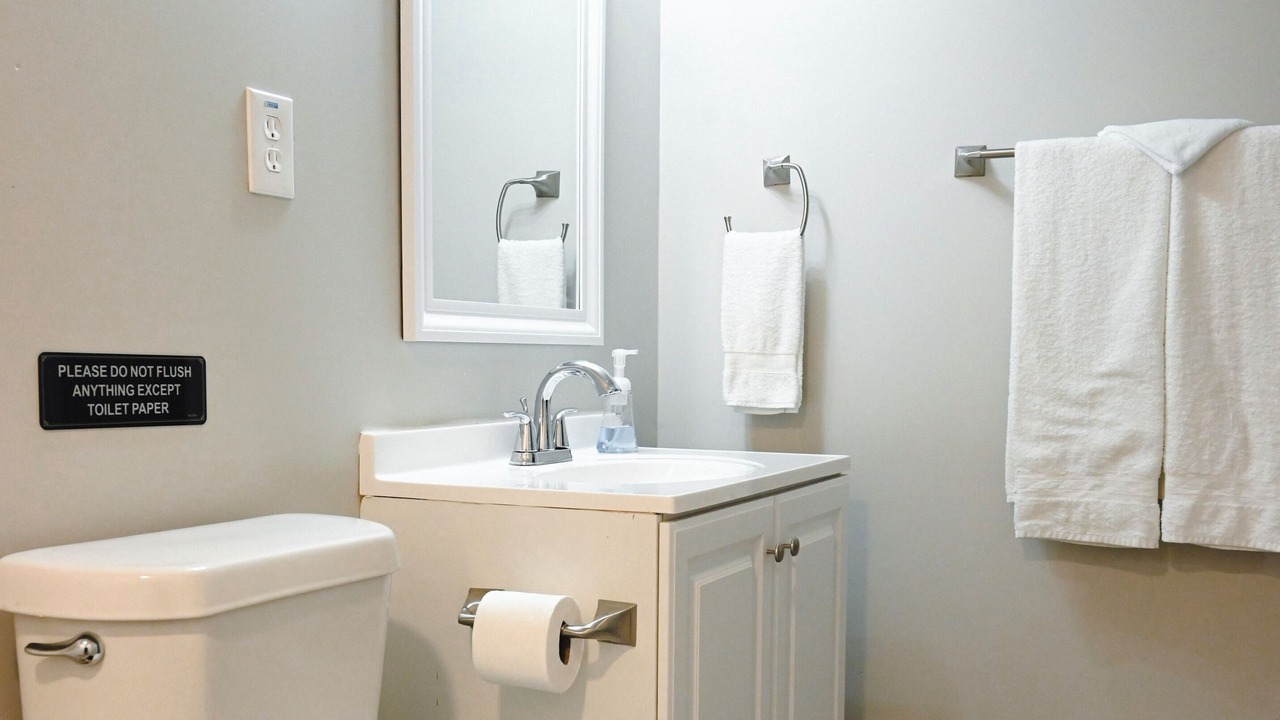 Photo of Bathroom in Section