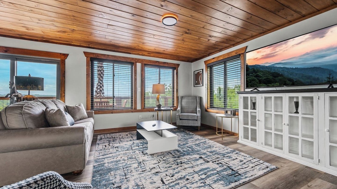 Photo of Livingroom in Sevierville