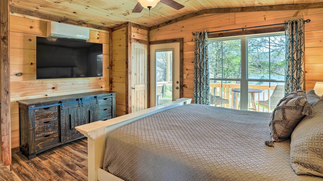 Photo of Bedroom in Trenton
