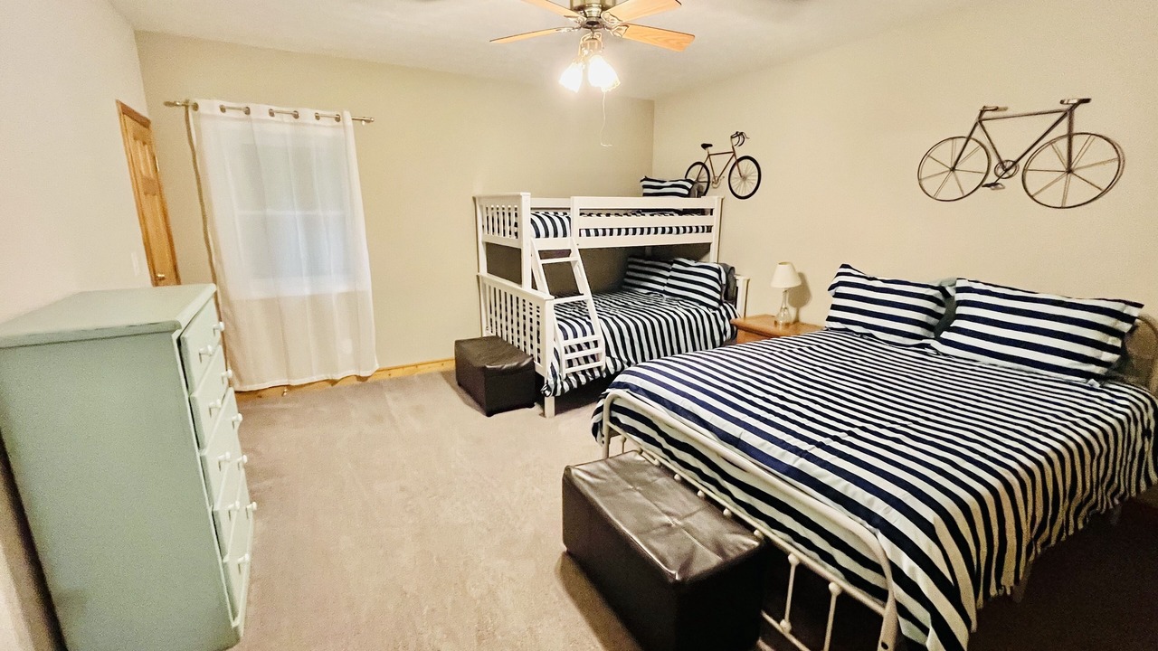 Photo of Bedroom in Eatonton
