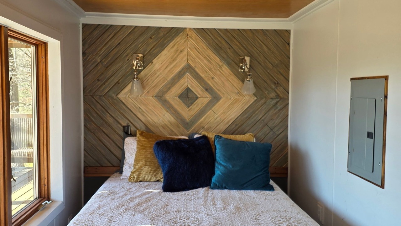 Photo of Bedroom in Hot Springs