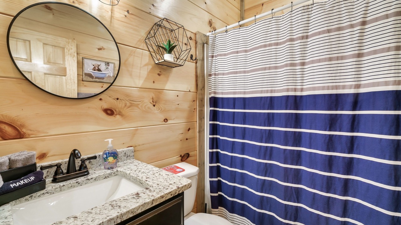 Photo of Bathroom in Sevierville