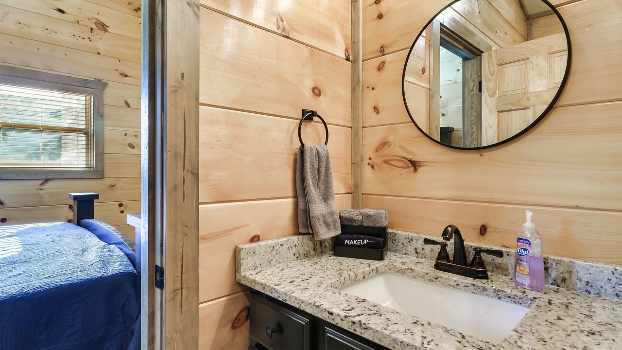Photo of Bathroom in Sevierville
