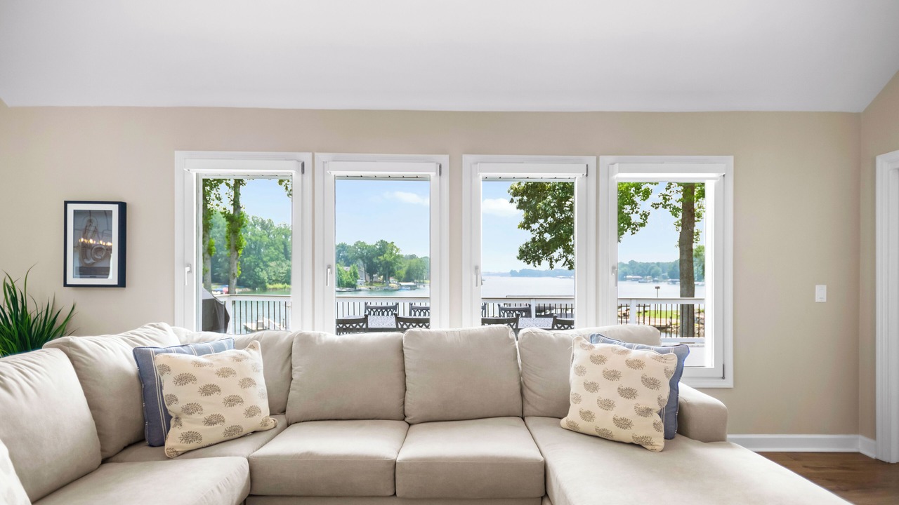 Photo of Livingroom in Mayhew