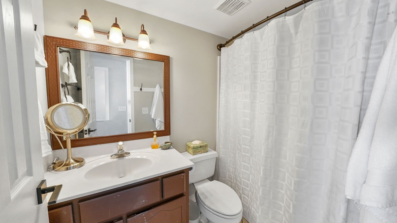 Photo of Bathroom in Sunnyside