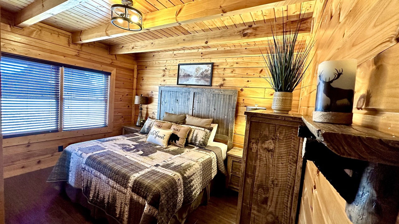 Photo of Bedroom in Sevierville