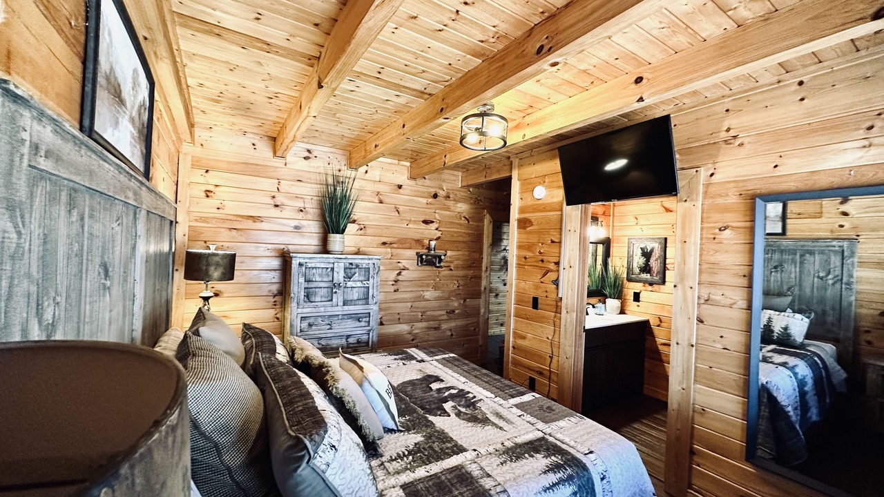 Photo of Bedroom in Sevierville