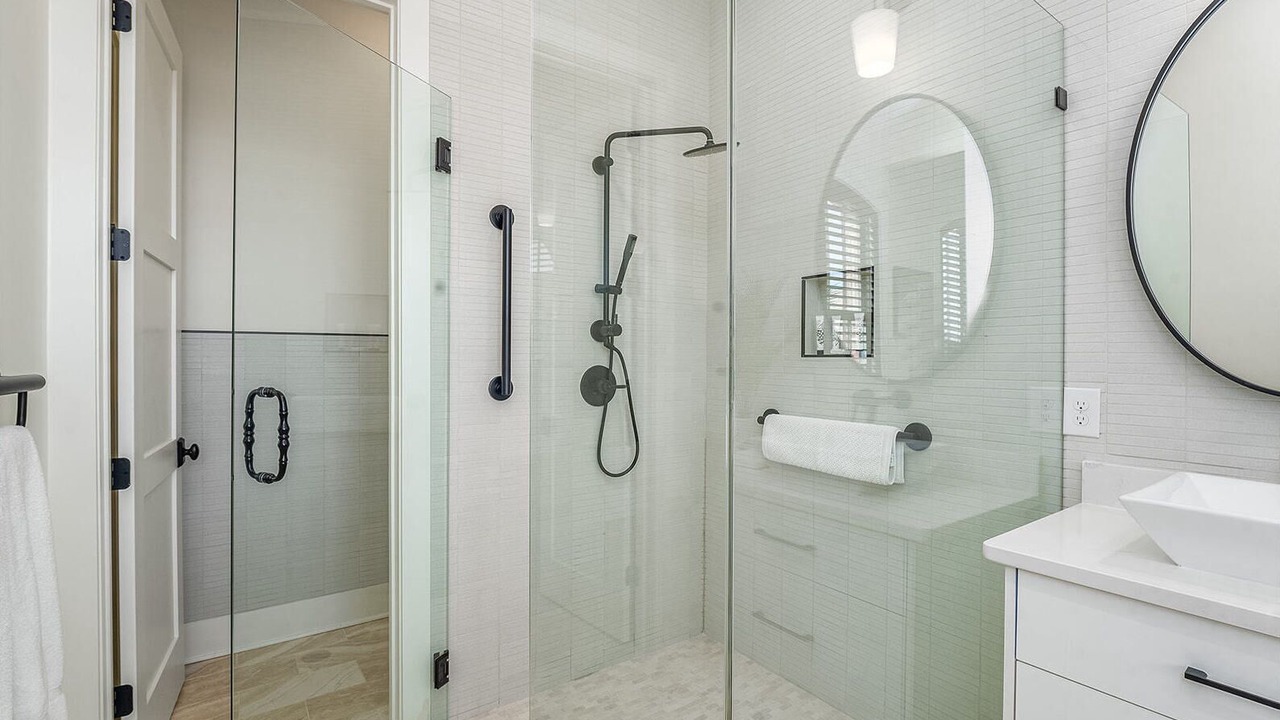 Photo of Bathroom in Hitch Village - Fred Wessels Homes