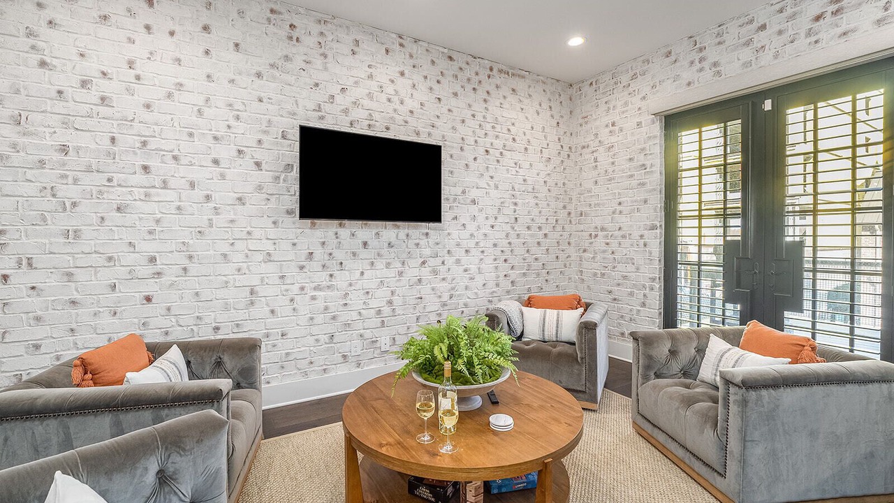 Photo of Livingroom in Hitch Village - Fred Wessels Homes