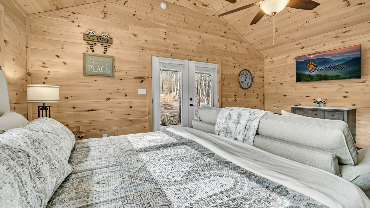 Photo of Bedroom in Cosby