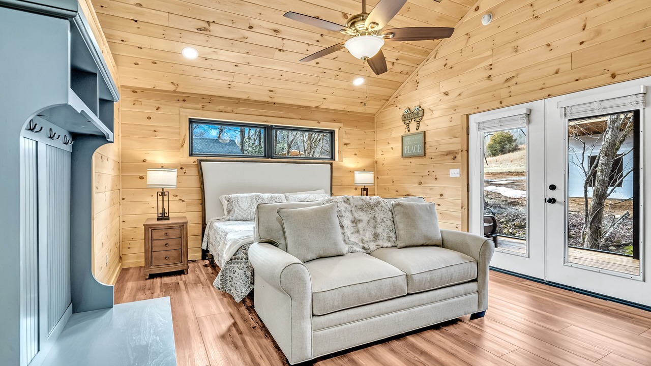 Photo of Bedroom in Cosby