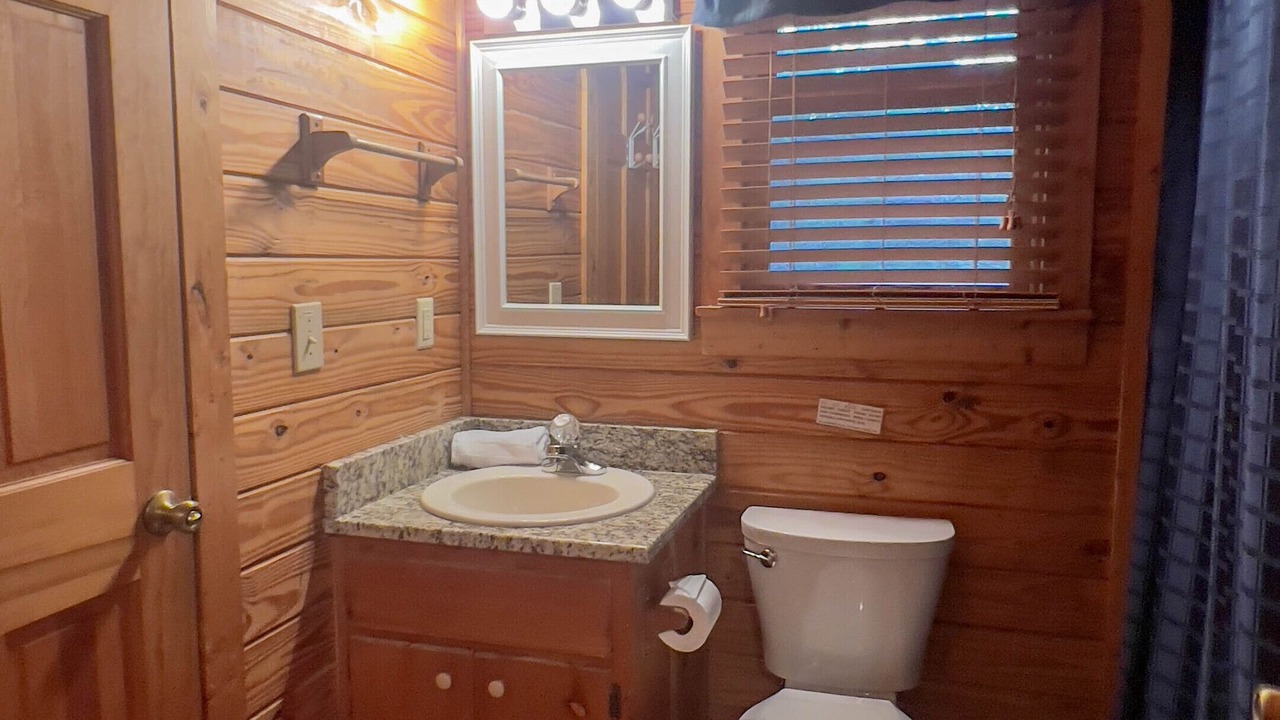Photo of Bathroom in Warm Springs