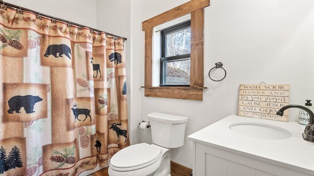 Photo of Bathroom in Waynesville