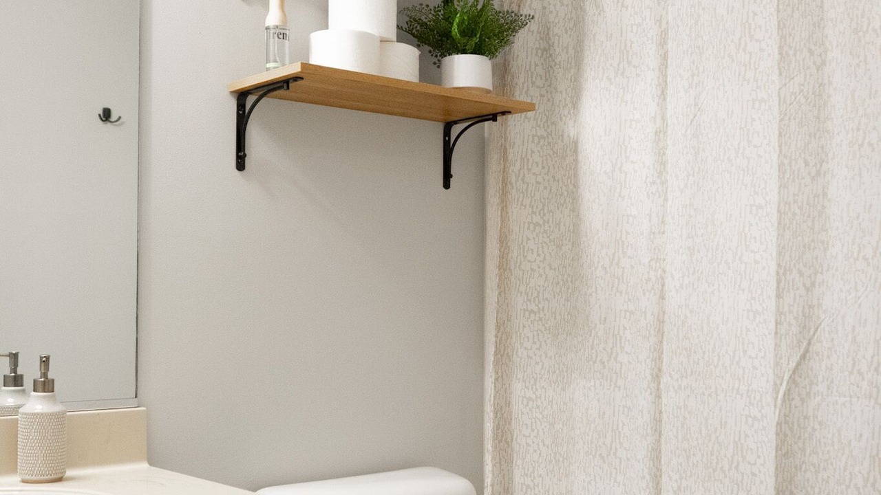Photo of Bathroom in National Hills