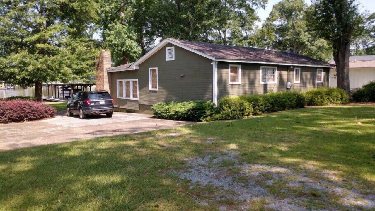 Photo of Outdoor in Warwick