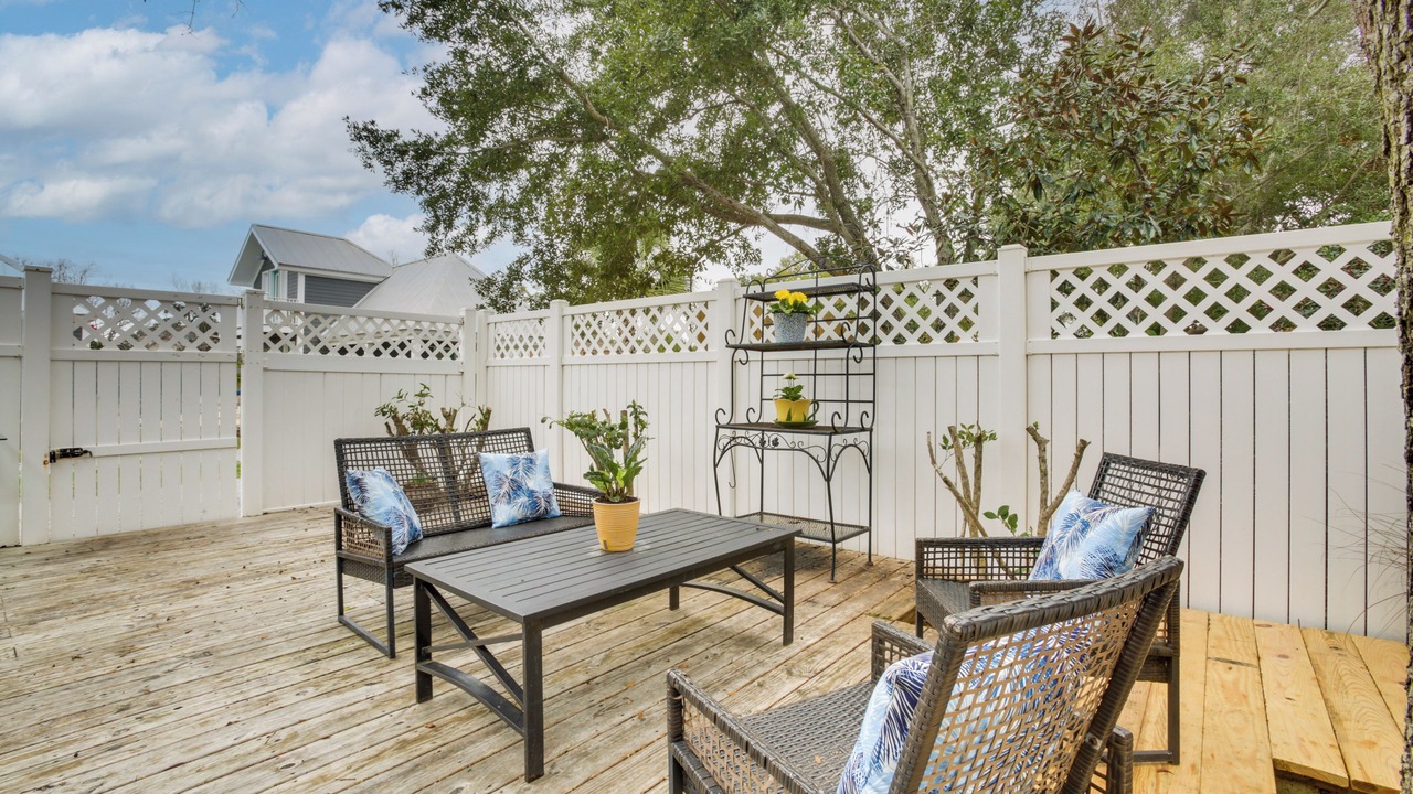 Photo of Patio Balcony in Old Town