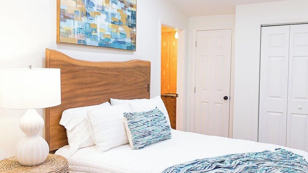 Photo of Bedroom in Guntersville