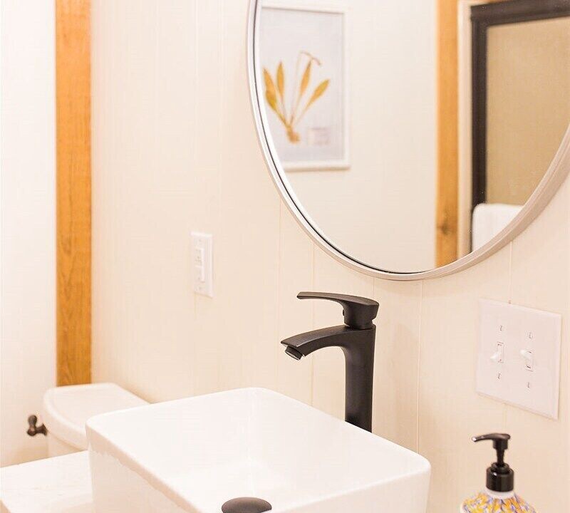 Photo of Bathroom in Guntersville
