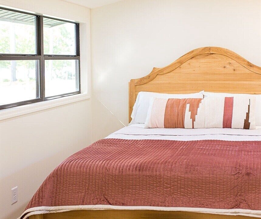 Photo of Bedroom in Guntersville