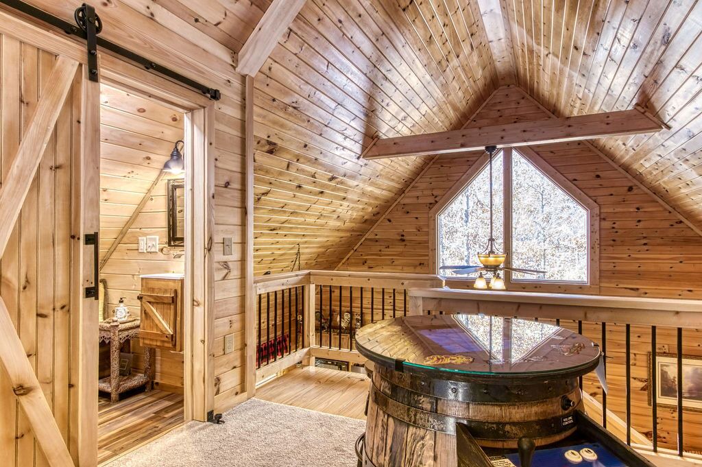 Photo of Bedroom in Sevierville
