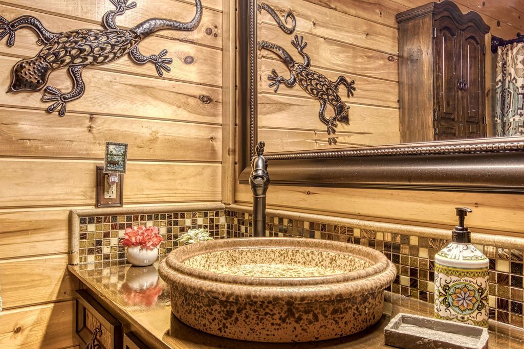 Photo of Bathroom in Sevierville