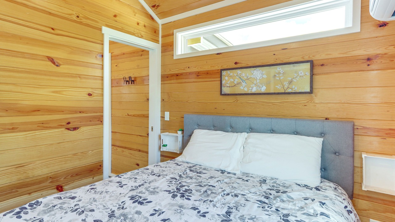 Photo of Bedroom in Morganton