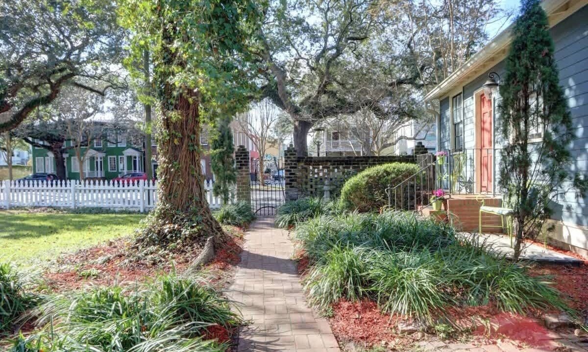 Photo of Outdoor in Hitch Village - Fred Wessels Homes