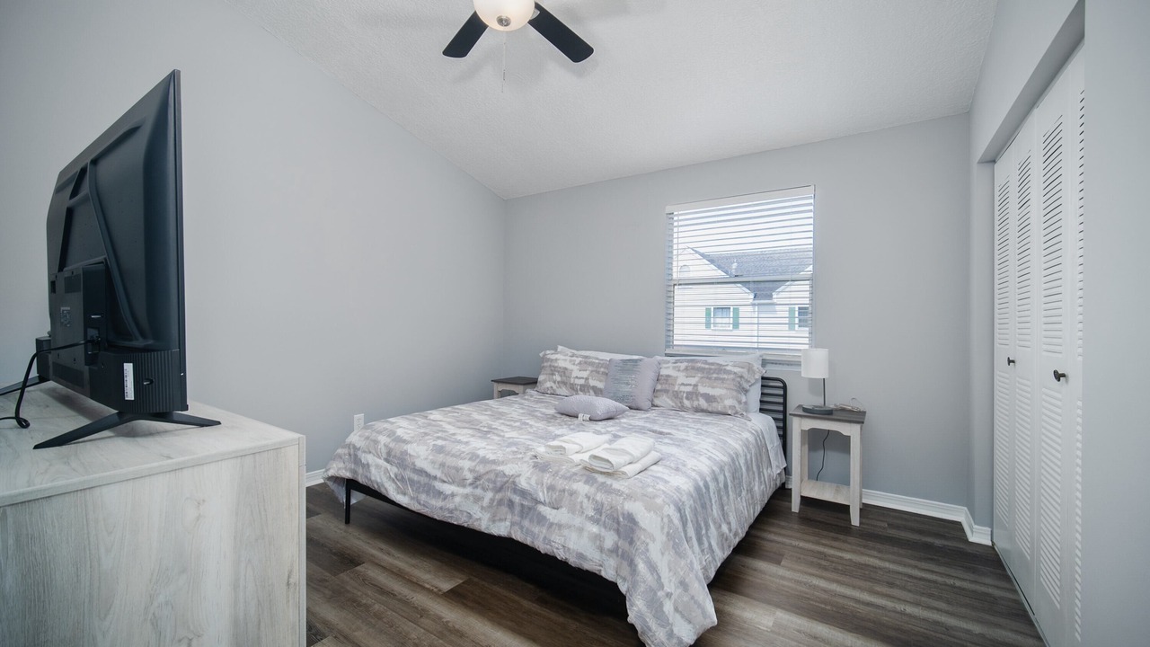 Photo of Bedroom in Urban Core