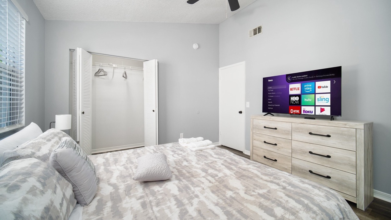Photo of Bedroom in Urban Core
