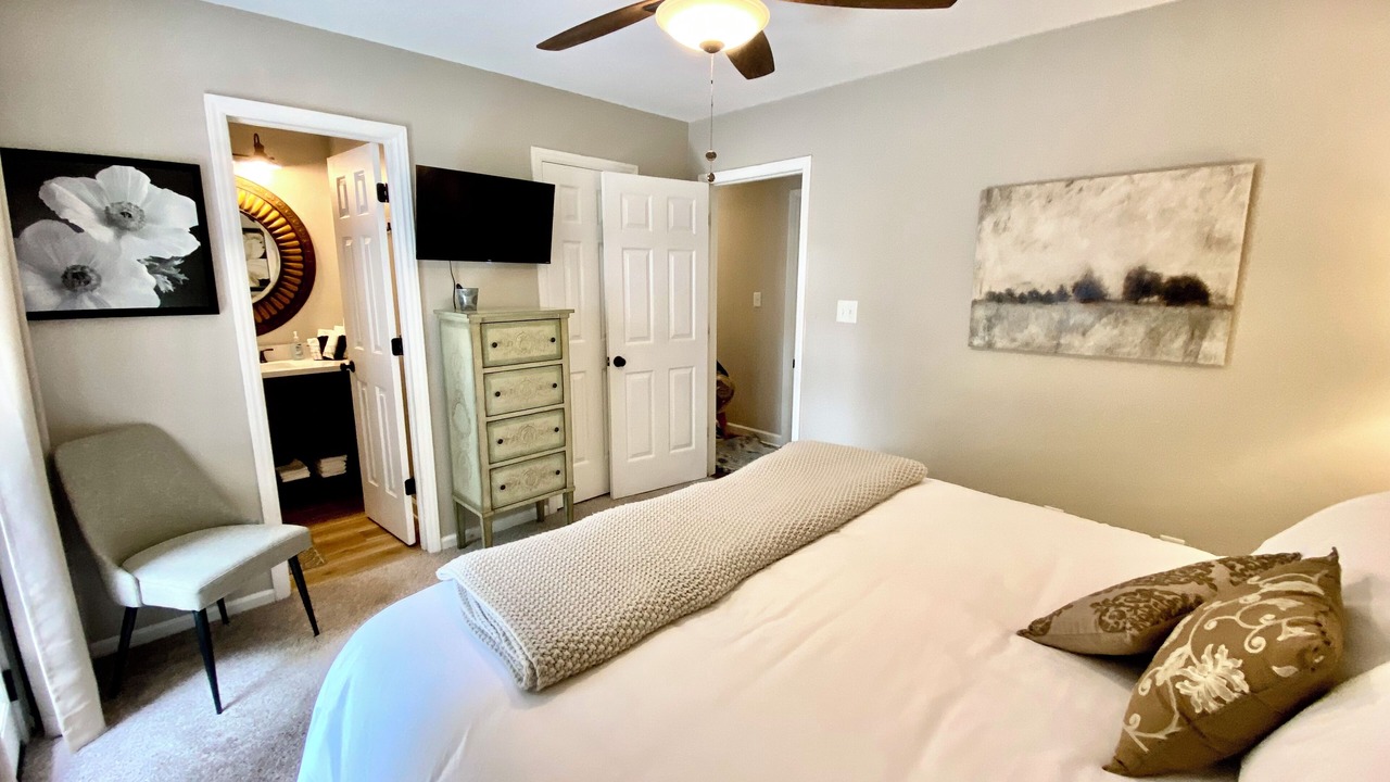 Photo of Bedroom in Mayhew