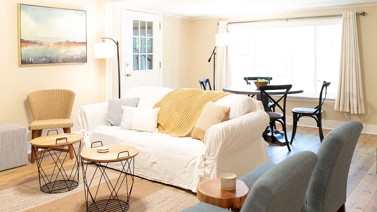 Photo of Livingroom in Guntersville