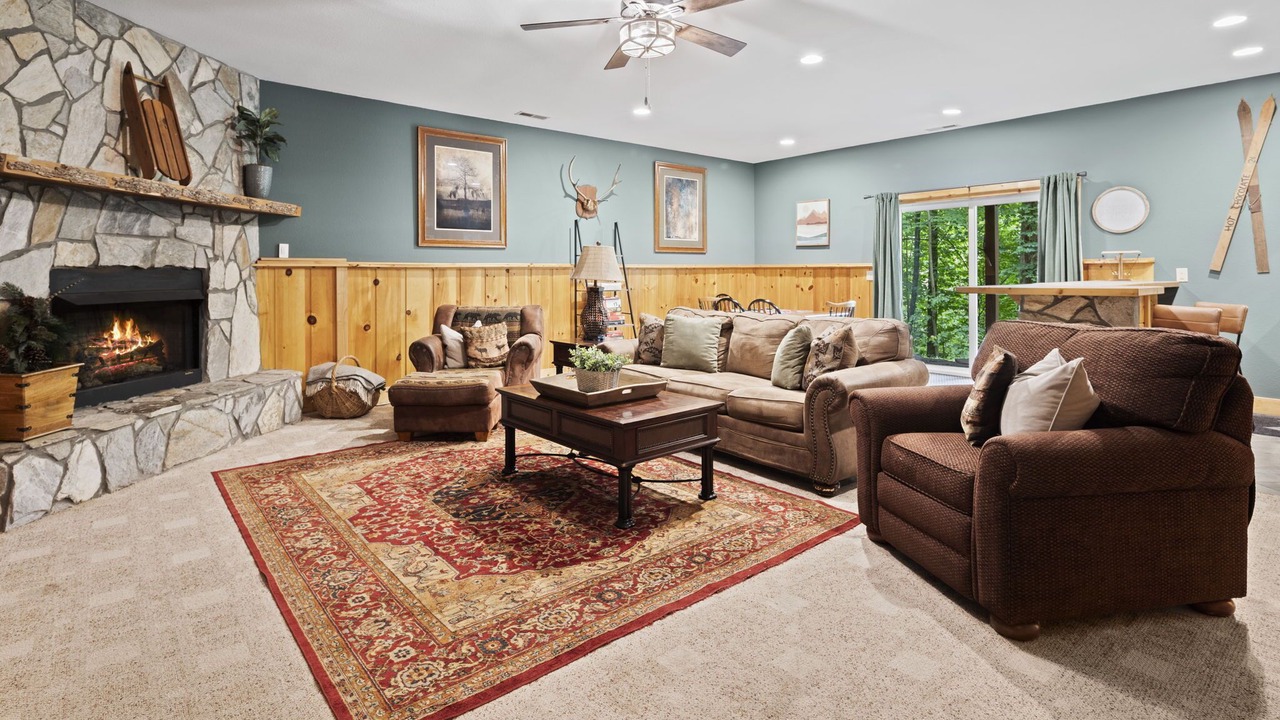 Photo of Livingroom in Waynesville