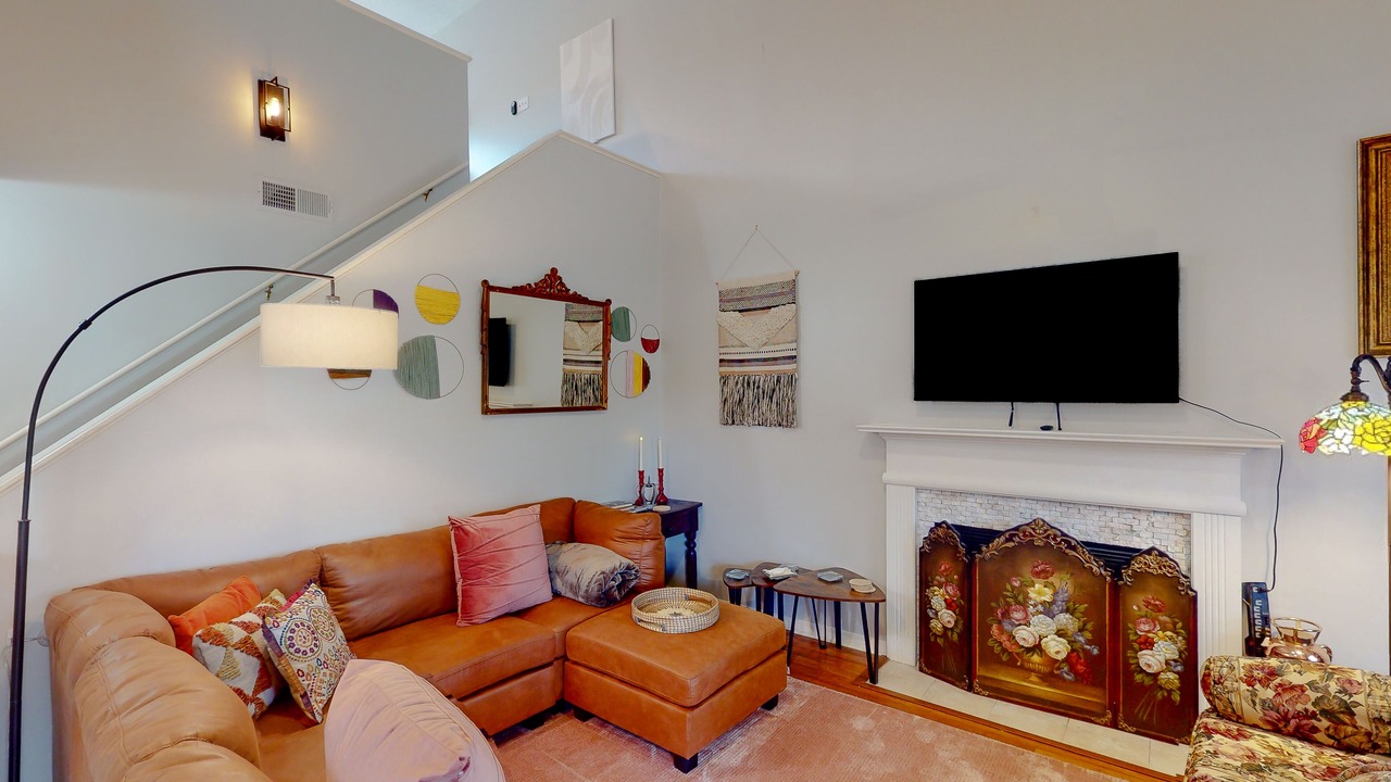 Photo of Livingroom in Bay Point Vista