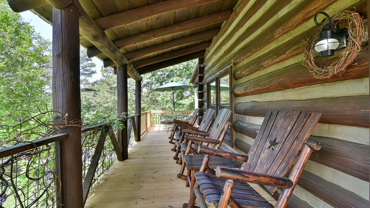 Photo of Outdoor in Weaverville